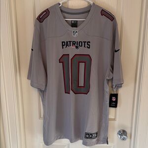 Nike Men's Gray Patriots Jersey Mac Jones XXL New with tags